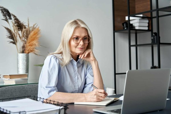 Formation professionnelle : sur quelle plateforme s'inscrire ?